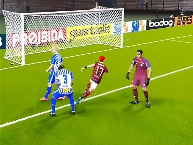 تحميل لعبة بيس كارير مود الملوك PES Mobile Career Mode مهكرة للاندرويد والايفون 2025 من ميديا فاير